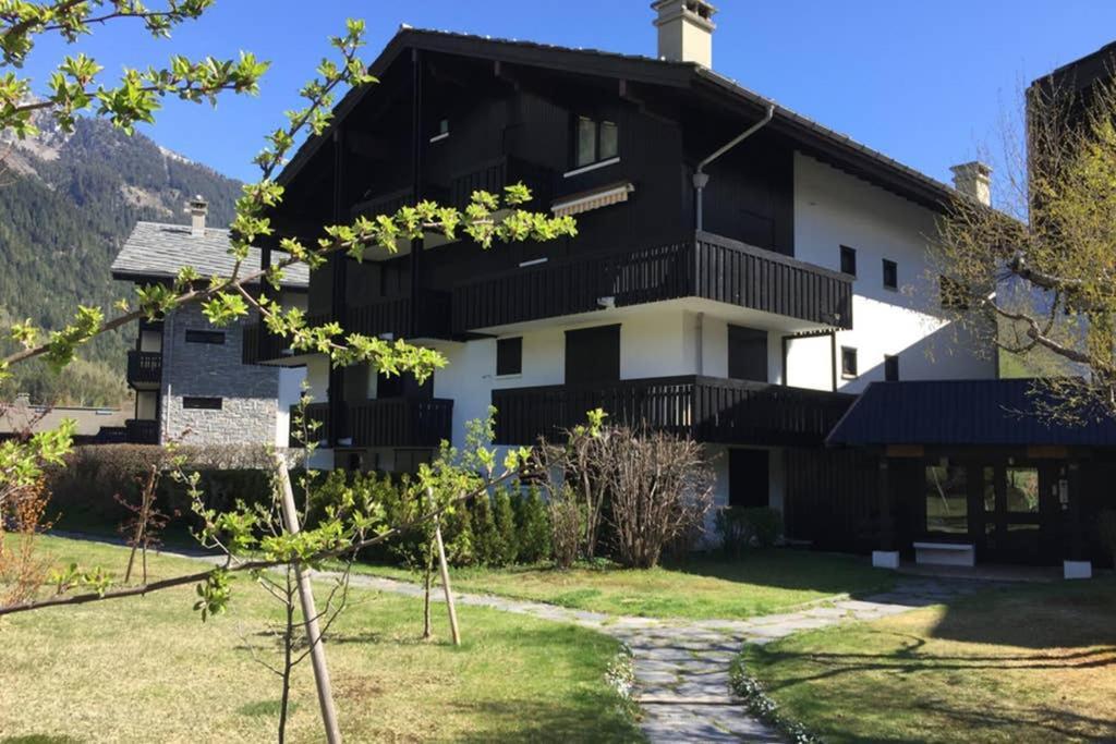 Studio Au Calme Avec Jardin Et Vue Mont-Blanc Chamonix Kültér fotó